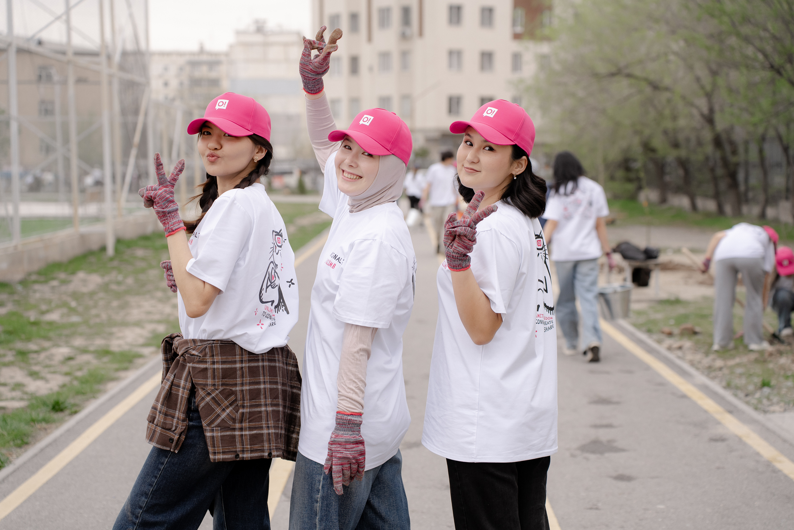 В Бишкеке стало на один зеленый парк больше благодаря команде О!